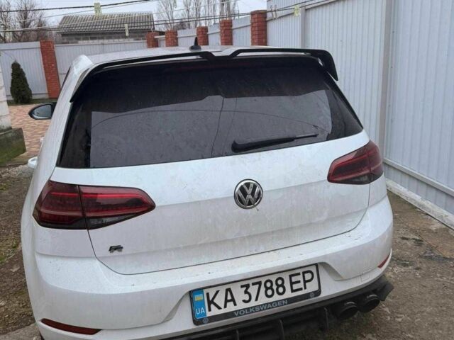 Белый Фольксваген Гольф, объемом двигателя 2 л и пробегом 66 тыс. км за 16000 $, фото 2 на Automoto.ua