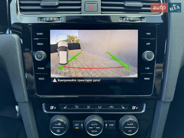 Білий Фольксваген Гольф, об'ємом двигуна 1.97 л та пробігом 206 тис. км за 20999 $, фото 35 на Automoto.ua