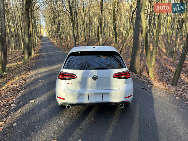 Белый Фольксваген Гольф, объемом двигателя 1.98 л и пробегом 95 тыс. км за 26900 $, фото 8 на Automoto.ua