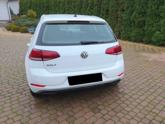 Белый Фольксваген Гольф, объемом двигателя 1.6 л и пробегом 89 тыс. км за 9900 $, фото 3 на Automoto.ua