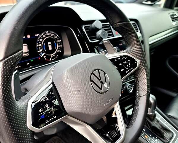 Белый Фольксваген Гольф, объемом двигателя 1.99 л и пробегом 111 тыс. км за 30000 $, фото 14 на Automoto.ua