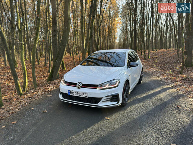Белый Фольксваген Гольф, объемом двигателя 1.98 л и пробегом 95 тыс. км за 26900 $, фото 3 на Automoto.ua