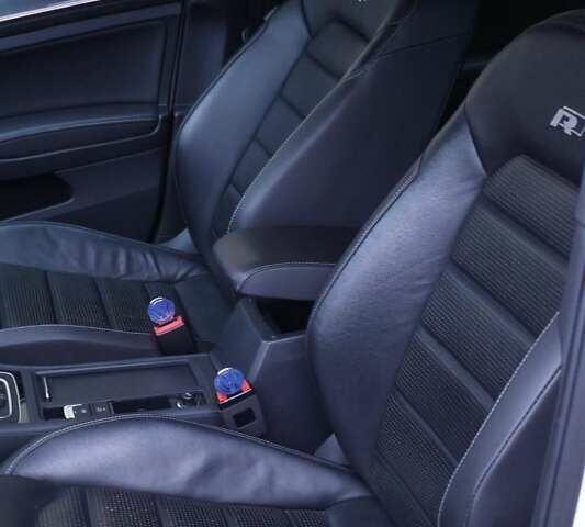 Белый Фольксваген Гольф, объемом двигателя 1.97 л и пробегом 206 тыс. км за 21300 $, фото 36 на Automoto.ua