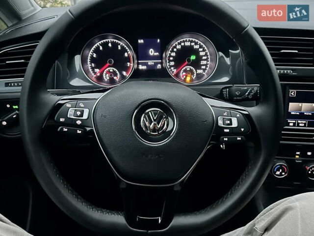 Білий Фольксваген Гольф, об'ємом двигуна 1.4 л та пробігом 87 тис. км за 16500 $, фото 17 на Automoto.ua