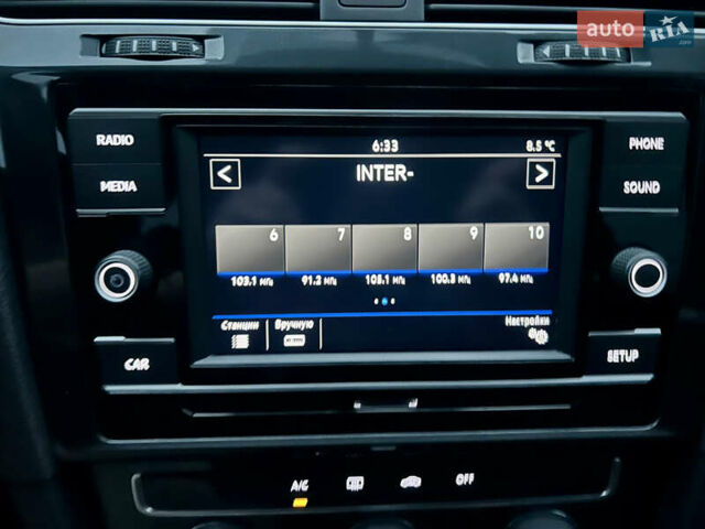 Білий Фольксваген Гольф, об'ємом двигуна 1.4 л та пробігом 87 тис. км за 16500 $, фото 14 на Automoto.ua