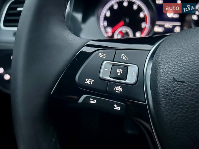 Білий Фольксваген Гольф, об'ємом двигуна 1.4 л та пробігом 87 тис. км за 16500 $, фото 13 на Automoto.ua