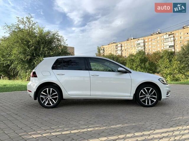 Білий Фольксваген Гольф, об'ємом двигуна 1.4 л та пробігом 93 тис. км за 18888 $, фото 4 на Automoto.ua