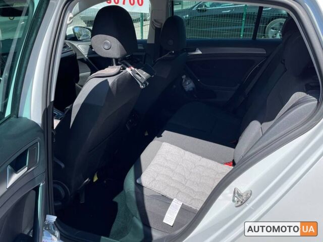 Белый Фольксваген Гольф, объемом двигателя 1.4 л и пробегом 52 тыс. км за 22500 $, фото 15 на Automoto.ua