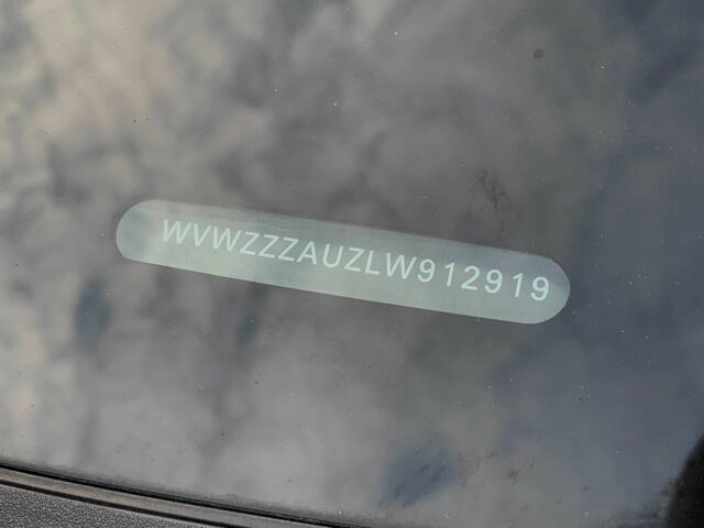 Белый Фольксваген Гольф, объемом двигателя 0 л и пробегом 73 тыс. км за 13955 $, фото 21 на Automoto.ua