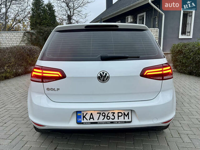 Білий Фольксваген Гольф, об'ємом двигуна 1.4 л та пробігом 87 тис. км за 16500 $, фото 8 на Automoto.ua