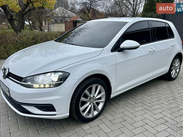 Білий Фольксваген Гольф, об'ємом двигуна 1.4 л та пробігом 87 тис. км за 16500 $, фото 1 на Automoto.ua