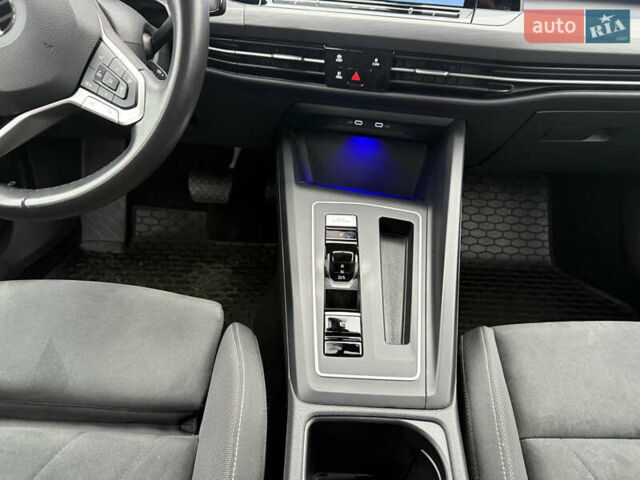 Белый Фольксваген Гольф, объемом двигателя 1.4 л и пробегом 18 тыс. км за 24950 $, фото 19 на Automoto.ua