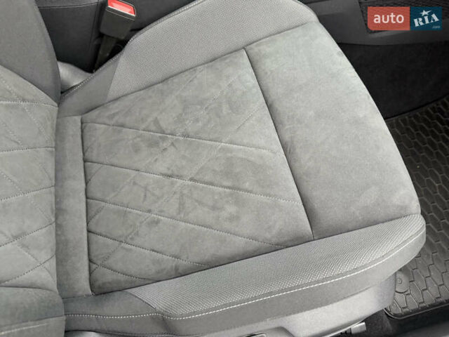 Белый Фольксваген Гольф, объемом двигателя 1.4 л и пробегом 18 тыс. км за 24950 $, фото 28 на Automoto.ua