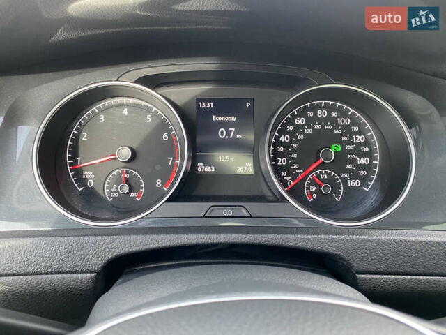 Белый Фольксваген Гольф, объемом двигателя 1.4 л и пробегом 68 тыс. км за 16200 $, фото 10 на Automoto.ua