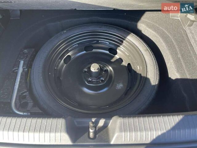 Белый Фольксваген Гольф, объемом двигателя 1.4 л и пробегом 39 тыс. км за 23999 $, фото 24 на Automoto.ua