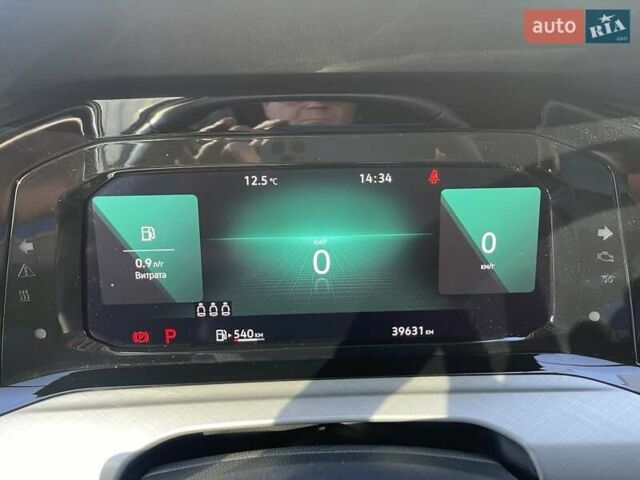 Белый Фольксваген Гольф, объемом двигателя 1.4 л и пробегом 39 тыс. км за 23999 $, фото 52 на Automoto.ua