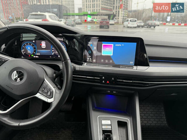 Белый Фольксваген Гольф, объемом двигателя 1.4 л и пробегом 18 тыс. км за 24950 $, фото 16 на Automoto.ua