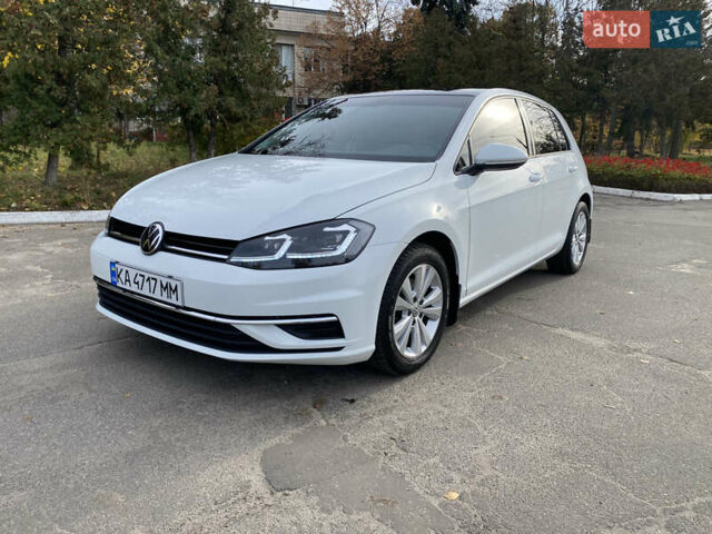 Белый Фольксваген Гольф, объемом двигателя 1.4 л и пробегом 68 тыс. км за 16200 $, фото 36 на Automoto.ua