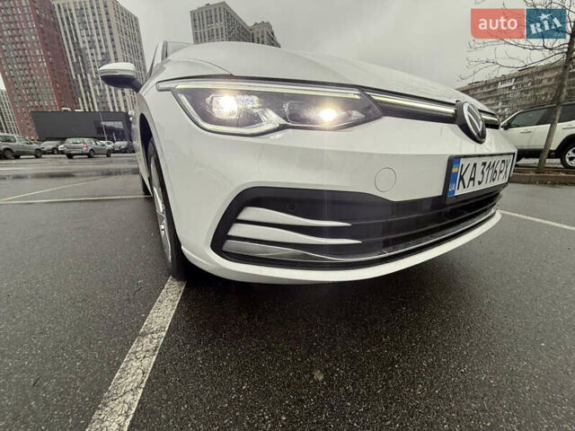 Белый Фольксваген Гольф, объемом двигателя 1.4 л и пробегом 18 тыс. км за 24950 $, фото 7 на Automoto.ua