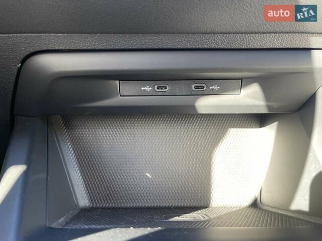 Белый Фольксваген Гольф, объемом двигателя 1.4 л и пробегом 39 тыс. км за 23999 $, фото 33 на Automoto.ua