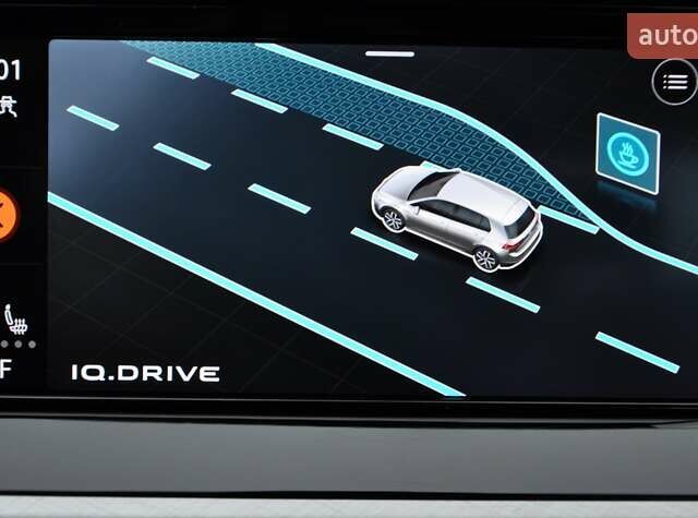 Белый Фольксваген Гольф, объемом двигателя 1.6 л и пробегом 8 тыс. км за 23000 $, фото 37 на Automoto.ua