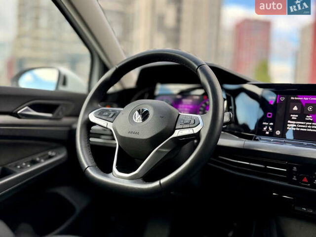 Белый Фольксваген Гольф, объемом двигателя 2 л и пробегом 34 тыс. км за 28500 $, фото 45 на Automoto.ua