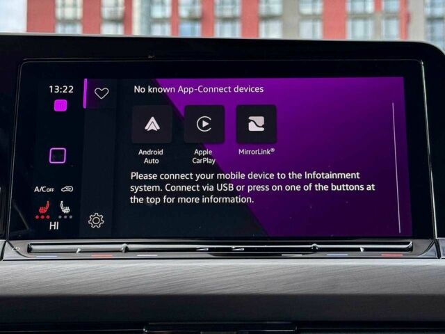 Белый Фольксваген Гольф, объемом двигателя 2 л и пробегом 34 тыс. км за 28500 $, фото 14 на Automoto.ua