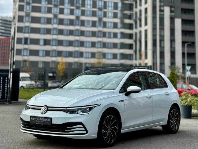 Белый Фольксваген Гольф, объемом двигателя 2 л и пробегом 34 тыс. км за 28500 $, фото 2 на Automoto.ua