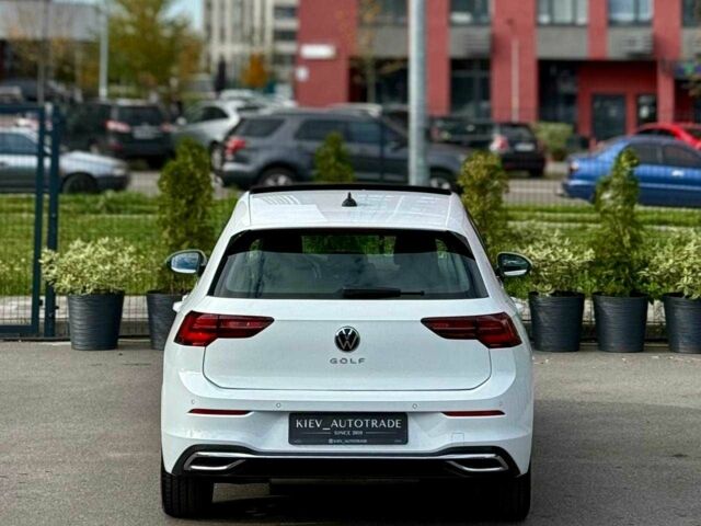 Белый Фольксваген Гольф, объемом двигателя 2 л и пробегом 34 тыс. км за 28500 $, фото 7 на Automoto.ua