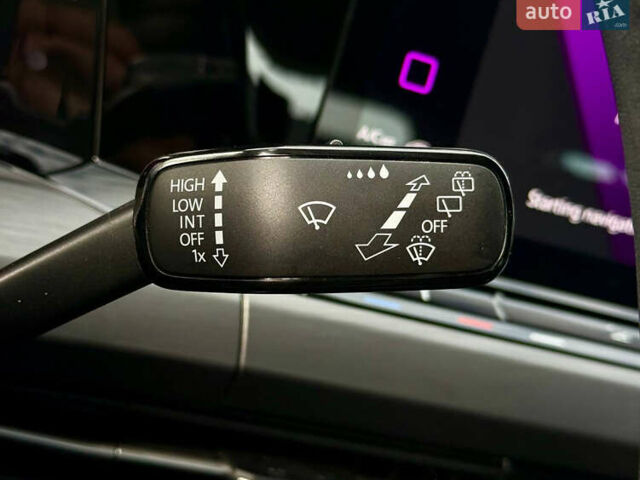 Белый Фольксваген Гольф, объемом двигателя 2 л и пробегом 34 тыс. км за 28500 $, фото 30 на Automoto.ua