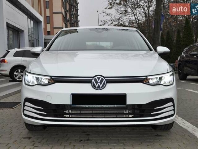 Белый Фольксваген Гольф, объемом двигателя 1.6 л и пробегом 8 тыс. км за 23000 $, фото 13 на Automoto.ua