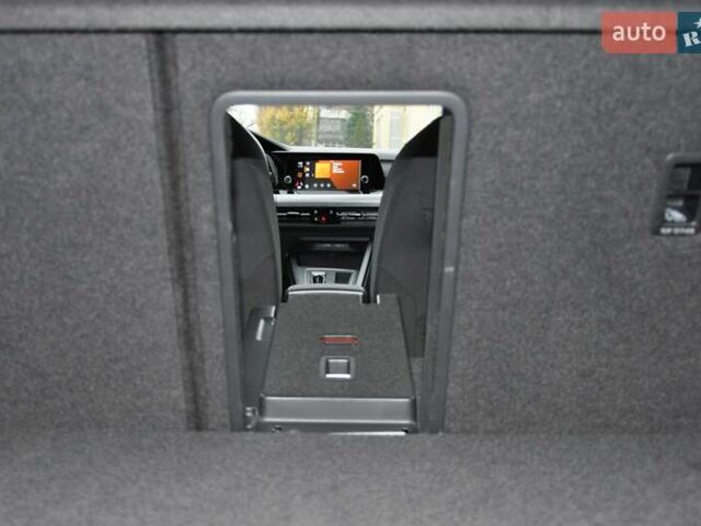 Белый Фольксваген Гольф, объемом двигателя 1.6 л и пробегом 8 тыс. км за 23000 $, фото 8 на Automoto.ua