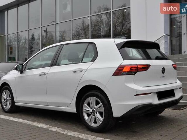 Белый Фольксваген Гольф, объемом двигателя 1.6 л и пробегом 8 тыс. км за 23000 $, фото 2 на Automoto.ua