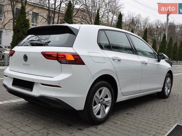 Белый Фольксваген Гольф, объемом двигателя 1.6 л и пробегом 8 тыс. км за 23000 $, фото 10 на Automoto.ua