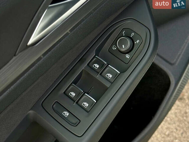 Белый Фольксваген Гольф, объемом двигателя 2 л и пробегом 34 тыс. км за 28500 $, фото 21 на Automoto.ua