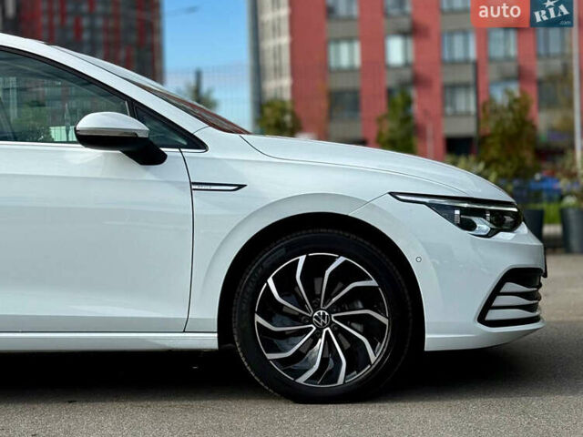 Белый Фольксваген Гольф, объемом двигателя 2 л и пробегом 34 тыс. км за 28500 $, фото 11 на Automoto.ua