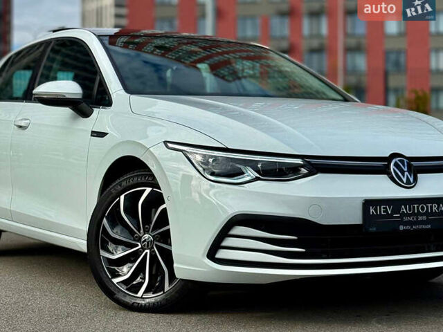 Белый Фольксваген Гольф, объемом двигателя 2 л и пробегом 34 тыс. км за 28500 $, фото 6 на Automoto.ua