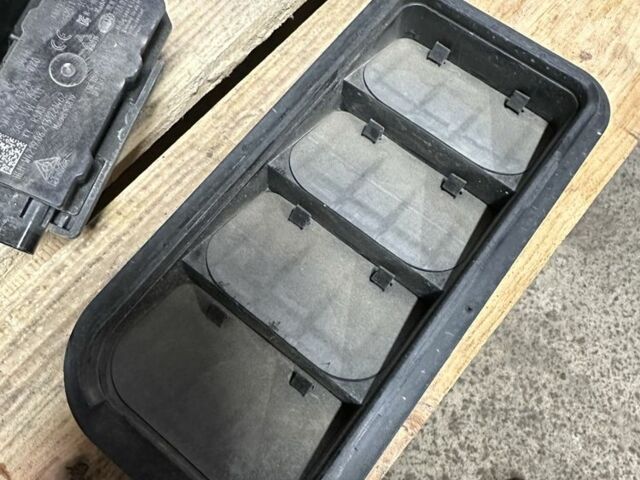 Белый Фольксваген Гольф, объемом двигателя 2 л и пробегом 40 тыс. км за 50000 $, фото 14 на Automoto.ua