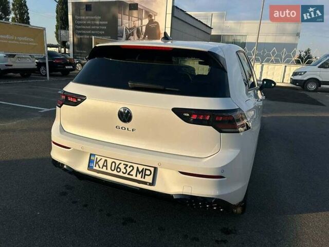 Белый Фольксваген Гольф, объемом двигателя 1.4 л и пробегом 13 тыс. км за 31000 $, фото 6 на Automoto.ua