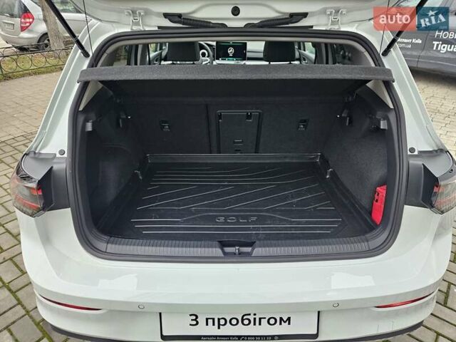 Белый Фольксваген Гольф, объемом двигателя 1.4 л и пробегом 13 тыс. км за 30890 $, фото 26 на Automoto.ua