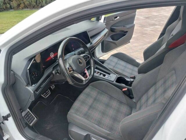 Белый Фольксваген Гольф, объемом двигателя 2 л и пробегом 26 тыс. км за 20900 $, фото 8 на Automoto.ua