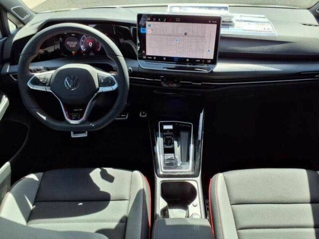 Белый Фольксваген Гольф, объемом двигателя 2 л и пробегом 12 тыс. км за 9400 $, фото 6 на Automoto.ua