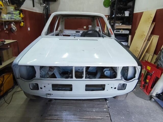 Белый Фольксваген Гольф, объемом двигателя 0 л и пробегом 200 тыс. км за 1600 $, фото 9 на Automoto.ua