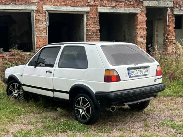 Белый Фольксваген Гольф, объемом двигателя 1.3 л и пробегом 333 тыс. км за 780 $, фото 7 на Automoto.ua