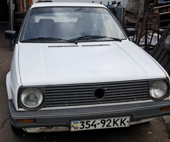 Белый Фольксваген Гольф, объемом двигателя 1.3 л и пробегом 260 тыс. км за 833 $, фото 17 на Automoto.ua