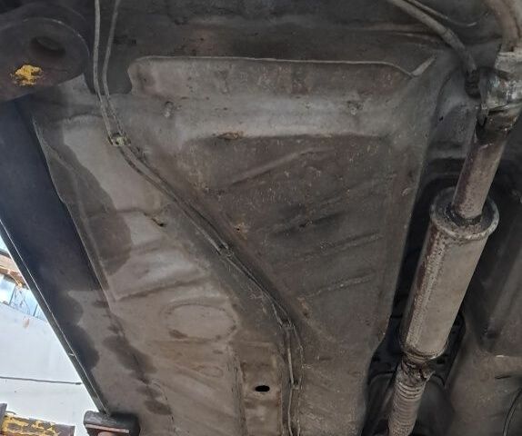 Белый Фольксваген Гольф, объемом двигателя 1.3 л и пробегом 260 тыс. км за 833 $, фото 21 на Automoto.ua