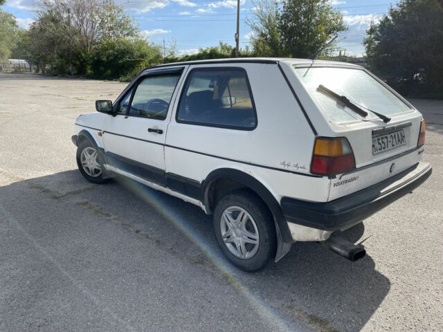 Білий Фольксваген Гольф, об'ємом двигуна 0 л та пробігом 300 тис. км за 500 $, фото 4 на Automoto.ua