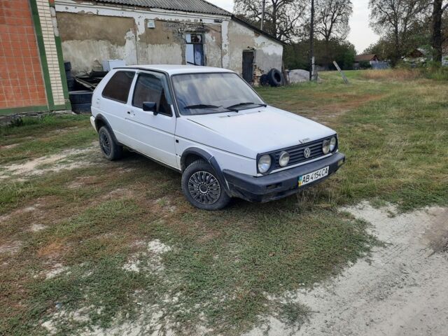 Білий Фольксваген Гольф, об'ємом двигуна 1 л та пробігом 320 тис. км за 500 $, фото 7 на Automoto.ua