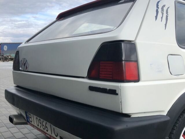 Білий Фольксваген Гольф, об'ємом двигуна 1.6 л та пробігом 500 тис. км за 1600 $, фото 5 на Automoto.ua