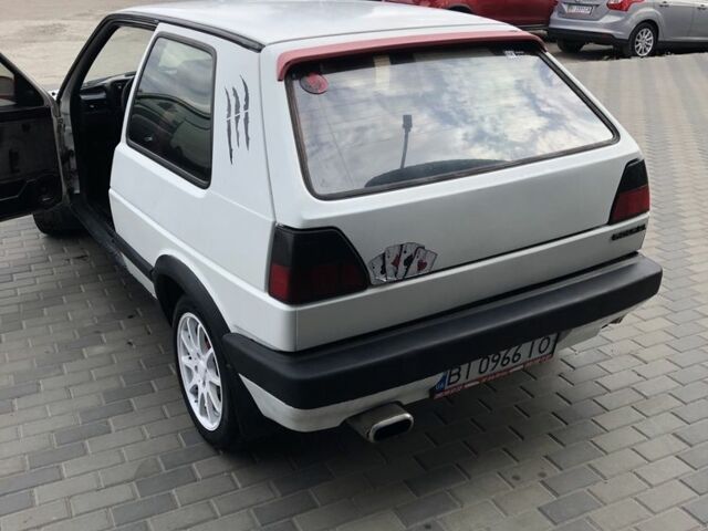 Білий Фольксваген Гольф, об'ємом двигуна 1.6 л та пробігом 500 тис. км за 1600 $, фото 6 на Automoto.ua